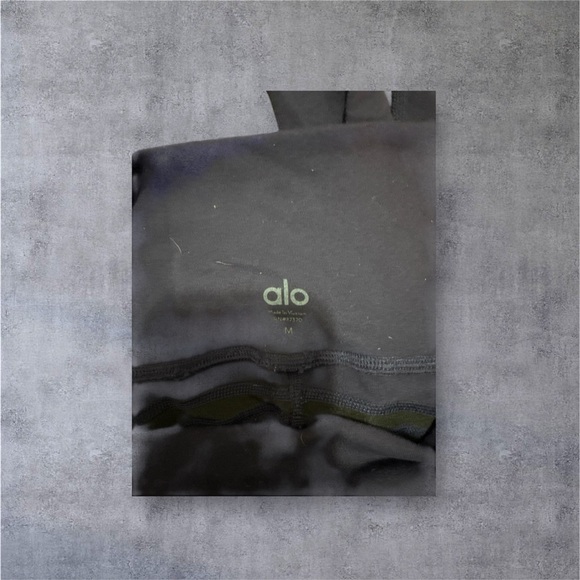 ALO leggings blue with mesh-28 “ inseam. - Picture 2 of 3